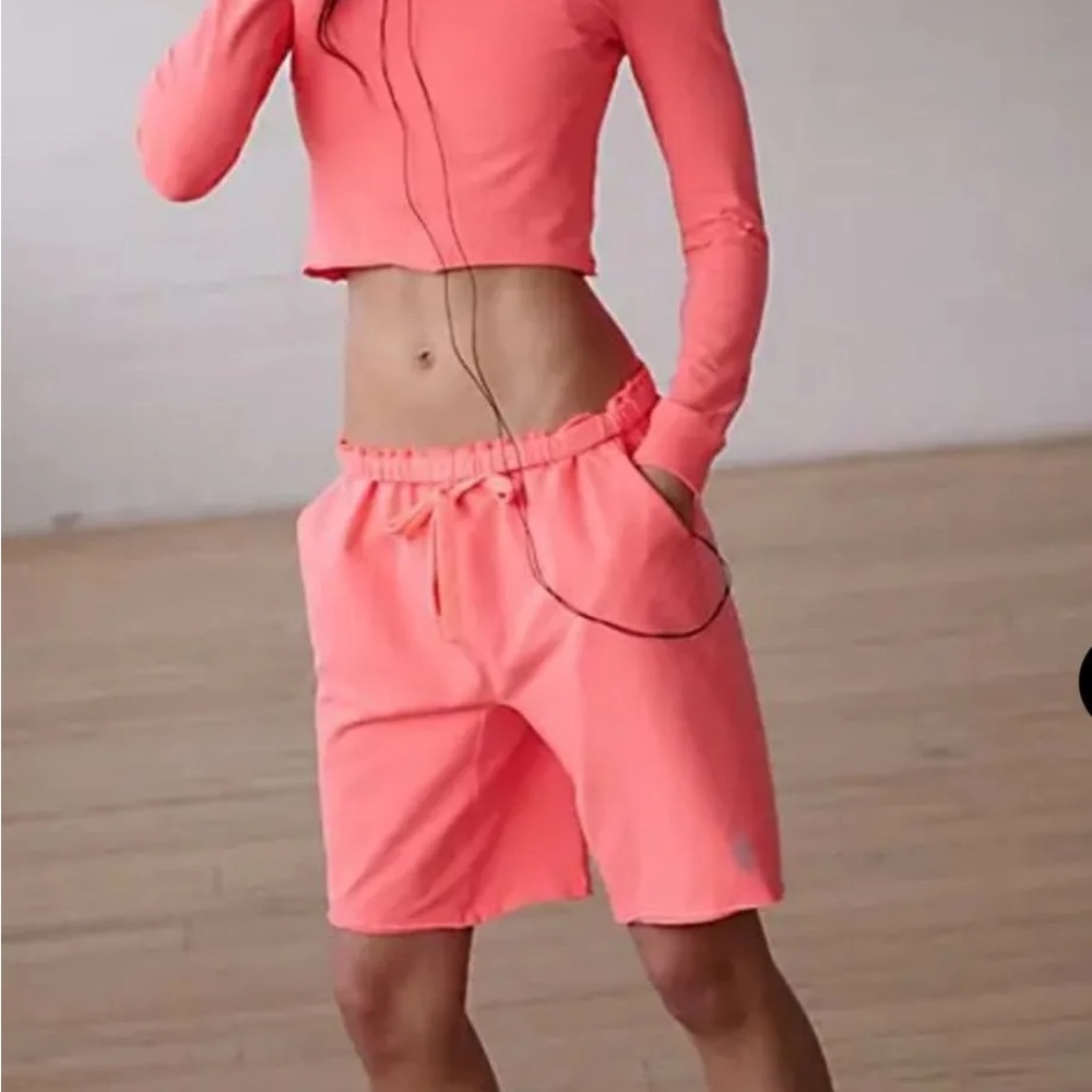 FP Movement by Free People Coral Athletic Shorts & top set - Picture 4 of 5